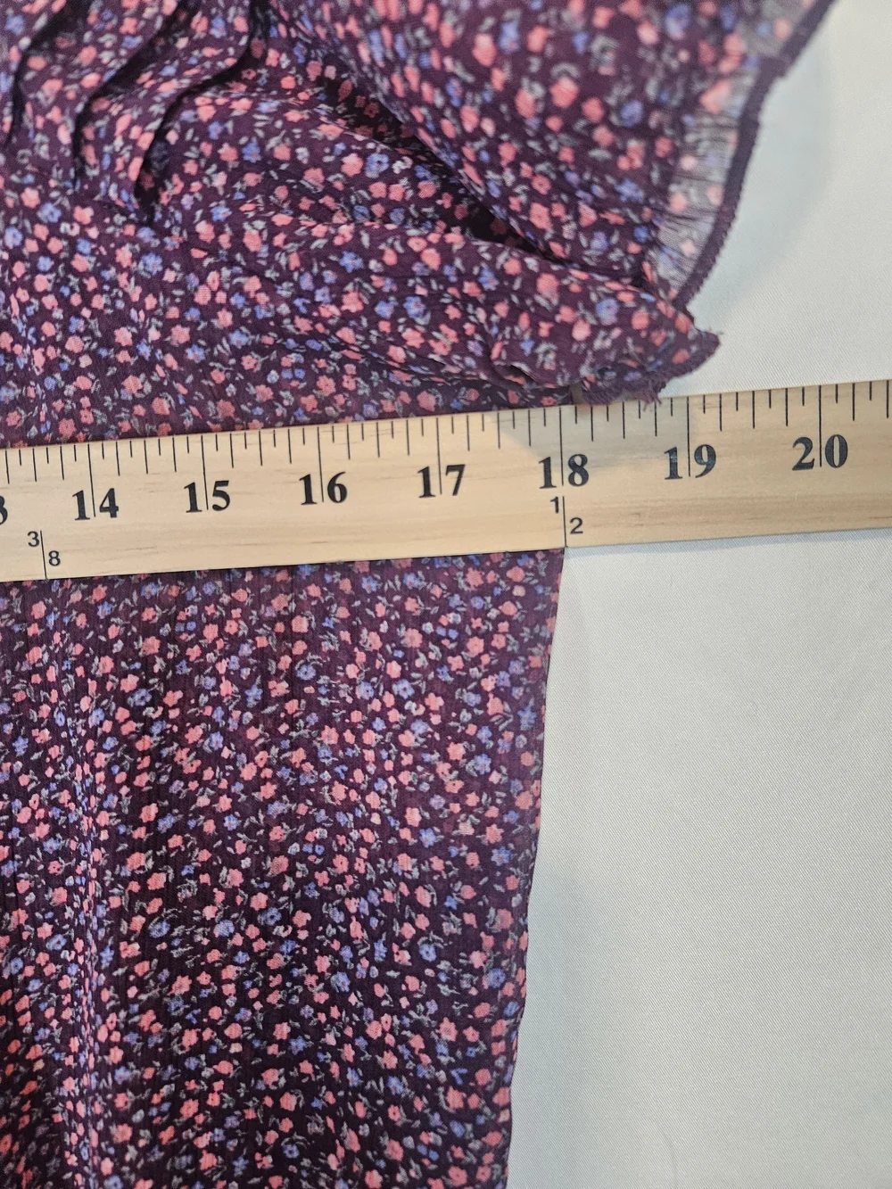 Mossimo Supply Co. Purple and Pink Floral Puff Sleeve Blouse